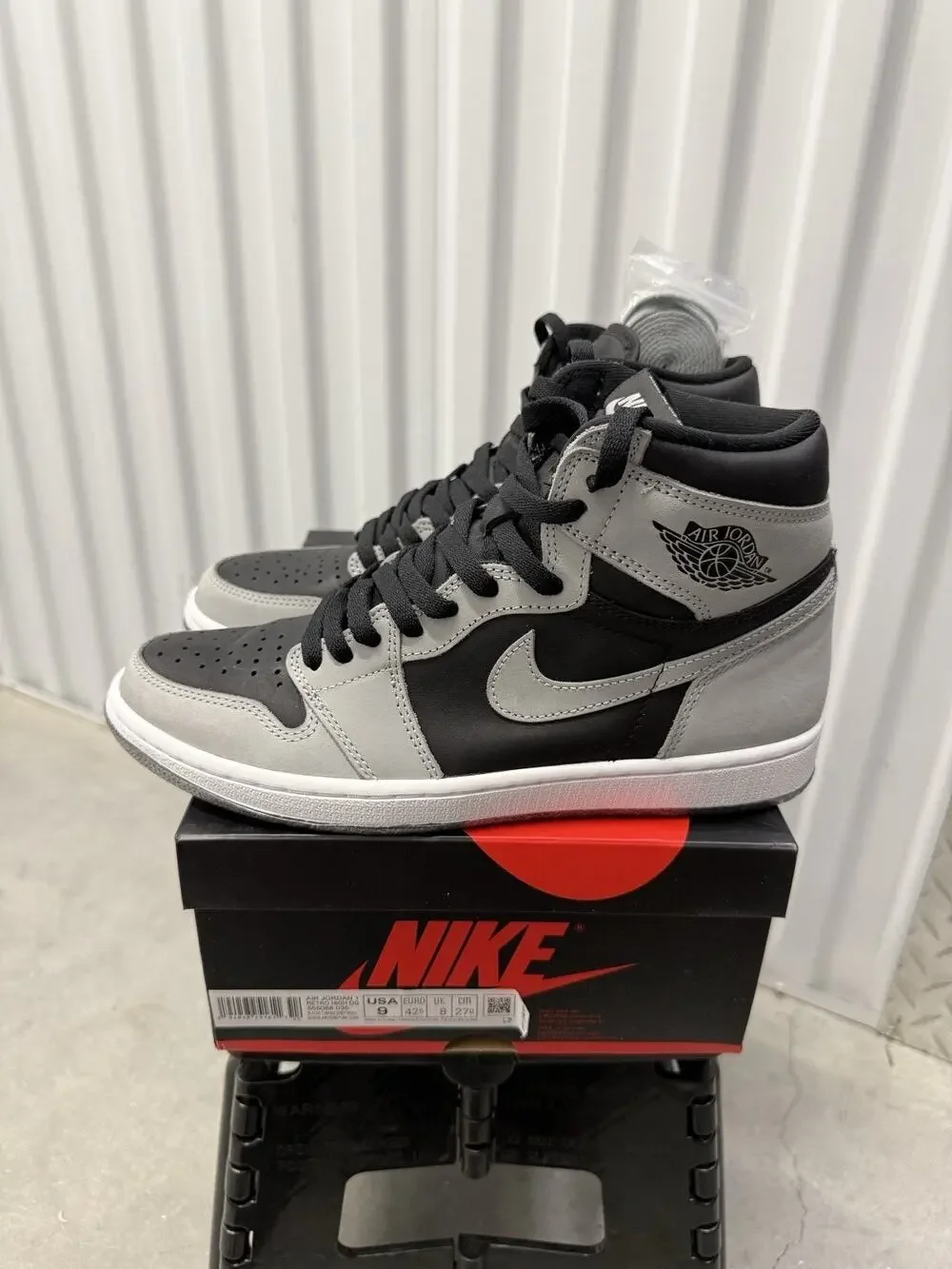 Nike Air Jordan 1 High Shadow 2.0 Size 9 Men's